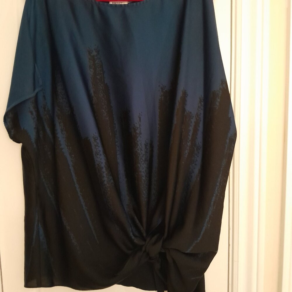 blouse DKNYC
